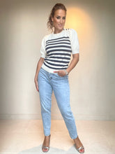 Afbeelding in Gallery-weergave laden, Mom fit jeans
